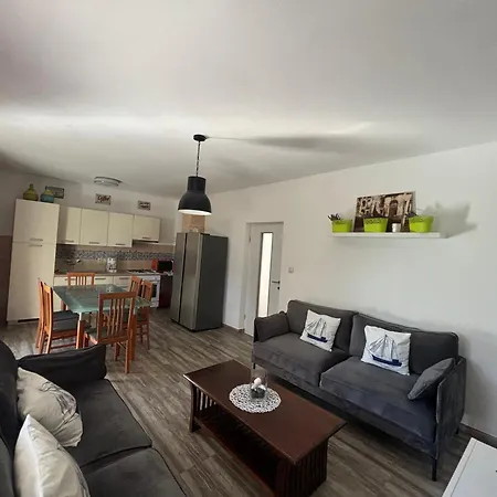 Appartamento Daniela Vir