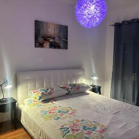 Daniela Apartment Vir